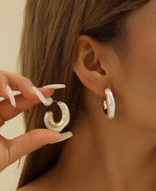 Aura Loop Hoops